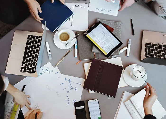 Hotel Ibis Jose Malhoa 2*