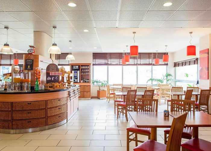 Ibis Jose Malhoa Lisboa