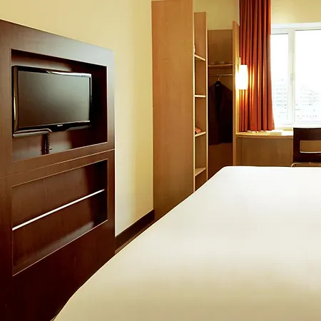 Szálloda Ibis Jose Malhoa 2*