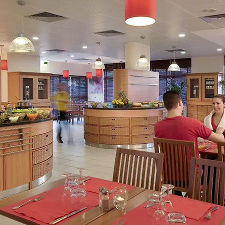 Ibis Jose Malhoa 2* Lisboa
