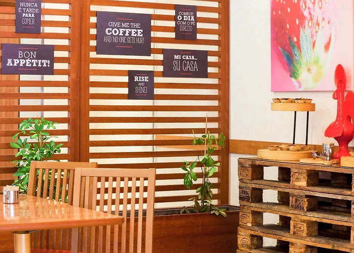 ホテル ホテルイビス リスボア ジョゼマリョア 2*