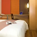 Ibis Jose Malhoa 2* Lisboa