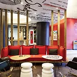 Ibis Jose Malhoa Hotel