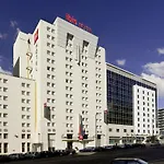 Hotel Ibis Jose Malhoa 2*