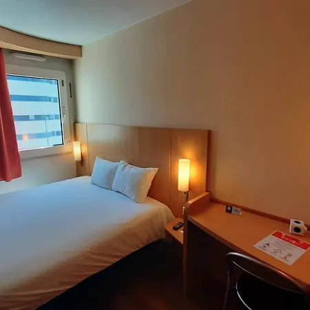 Ibis Jose Malhoa 2* Lisbon