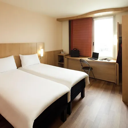 Ibis Jose Malhoa Lisbon