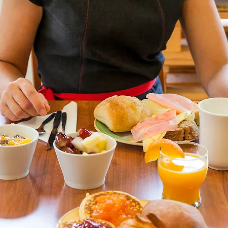 Hotel Ibis Jose Malhoa Lisbon