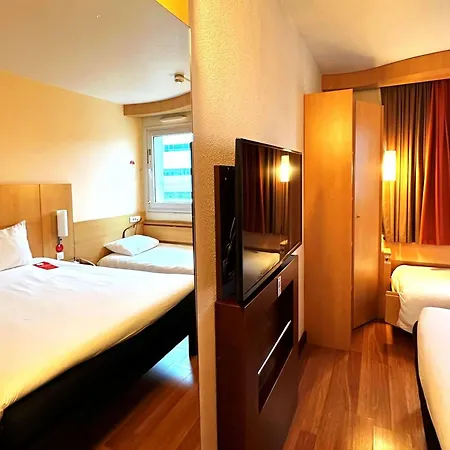 Hotel Ibis Jose Malhoa Lisbon